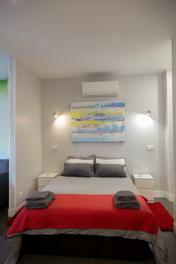 Apartmán Windrose 1 Madrid Exteriér fotografie